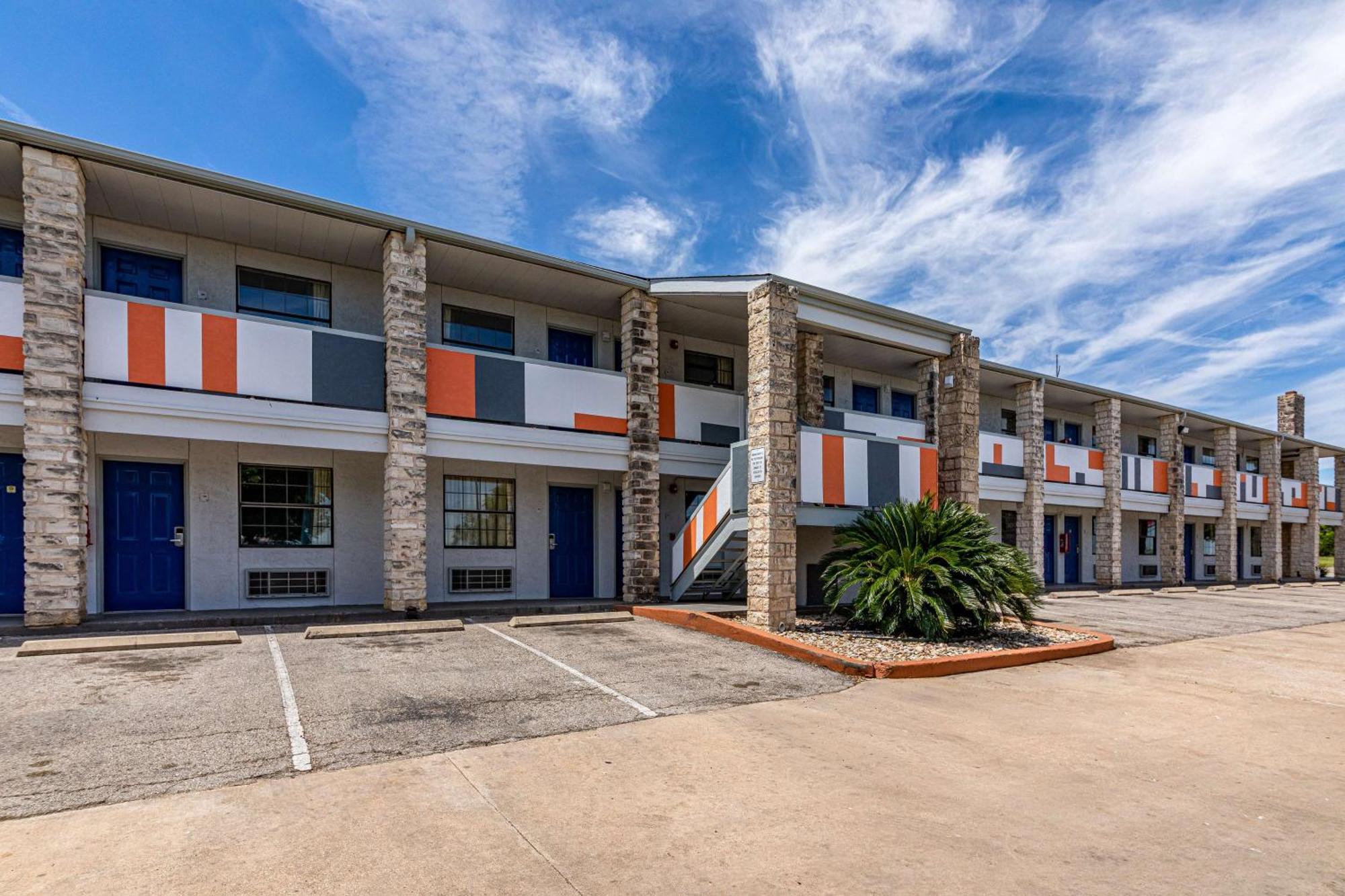 Motel 6-Georgetown, Tx Bagian luar foto