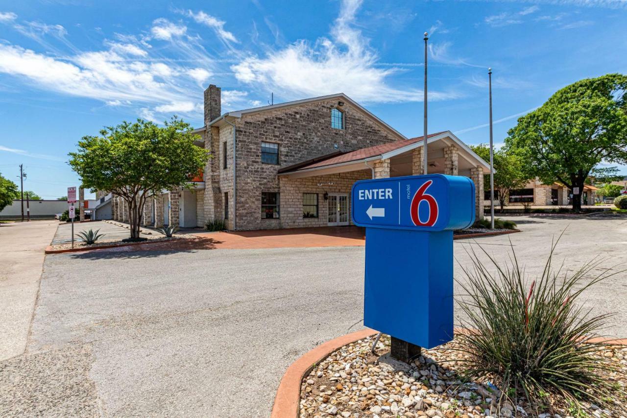 Motel 6-Georgetown, Tx Bagian luar foto